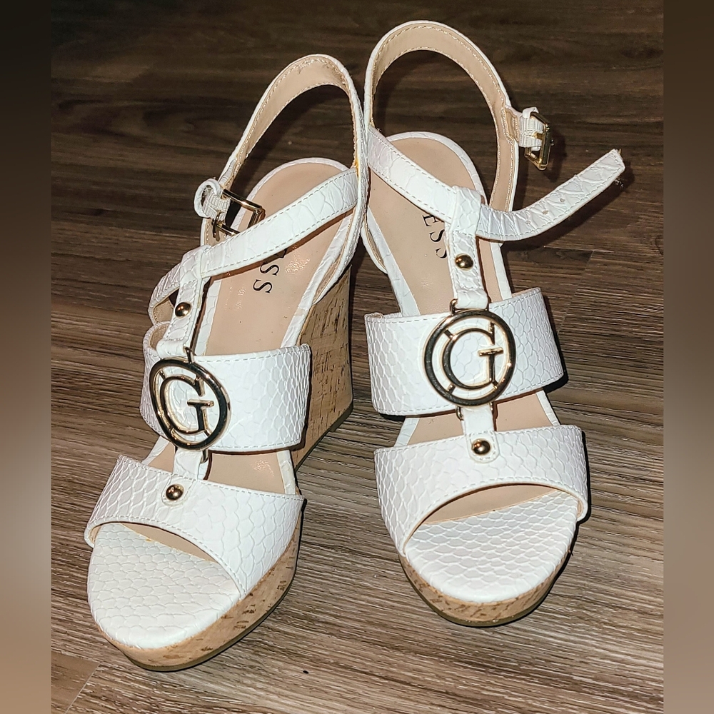 GUESS White Strappy Open Toe Cork Wedge Slingback Sandals NEW